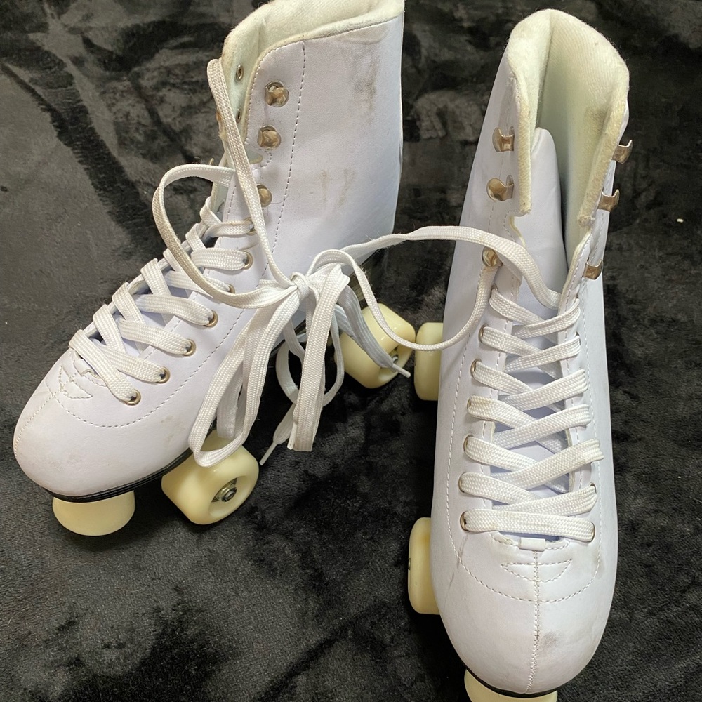 SOLD IMPALA WHITE ROLLER SKATES